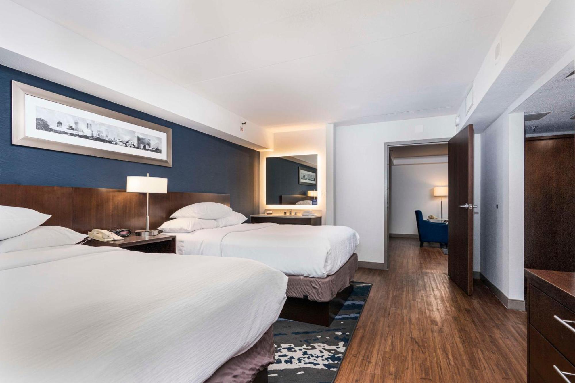 เอมบาสซี สวีตส์ อินเดียนาโพลิส ดาวน์ทาวน์ Hotel ภายนอก รูปภาพ